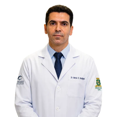 Dr. Márcio Rodrigues — Médico Oftalmologista